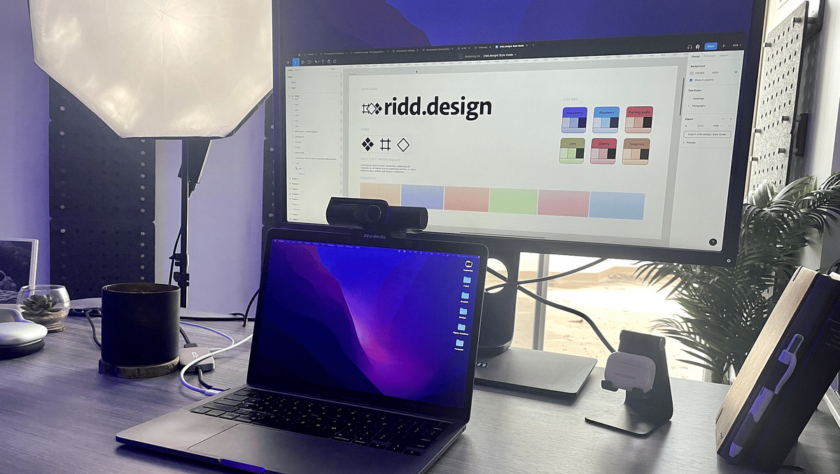 Michael Riddering's workspace — photo 4