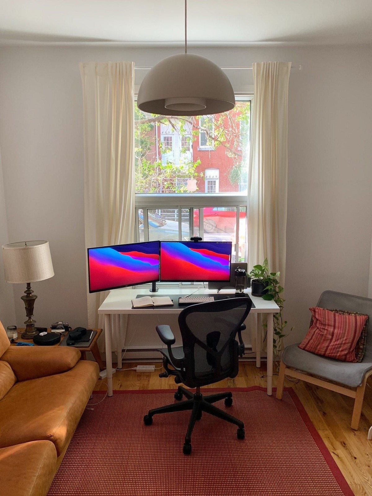 Alex Dales's workspace — photo 2