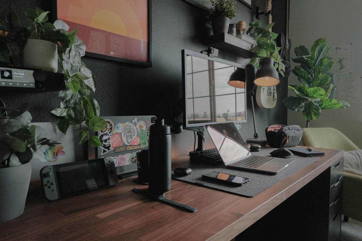 Dan Otis's workspace — photo 2