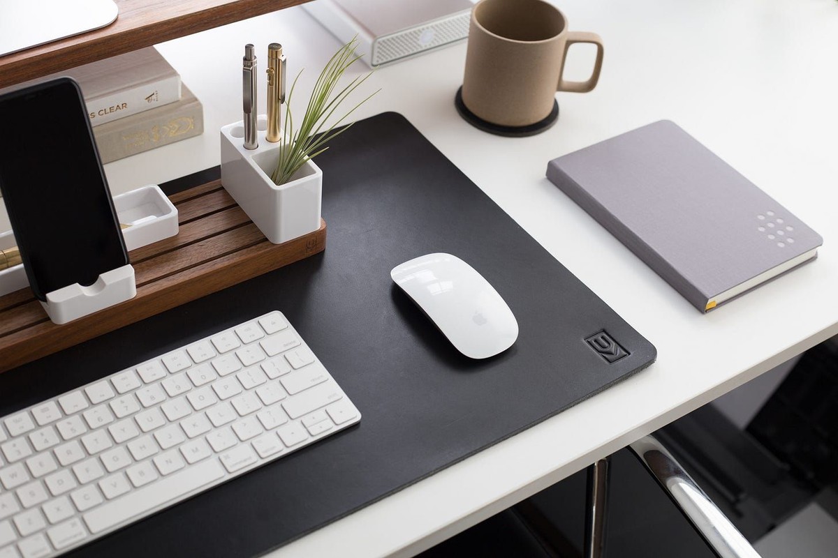Jeff Sheldon's workspace — photo 2