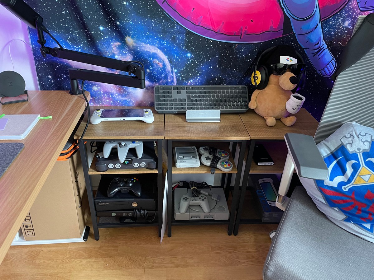 Carlos Azaustre's workspace — photo 7