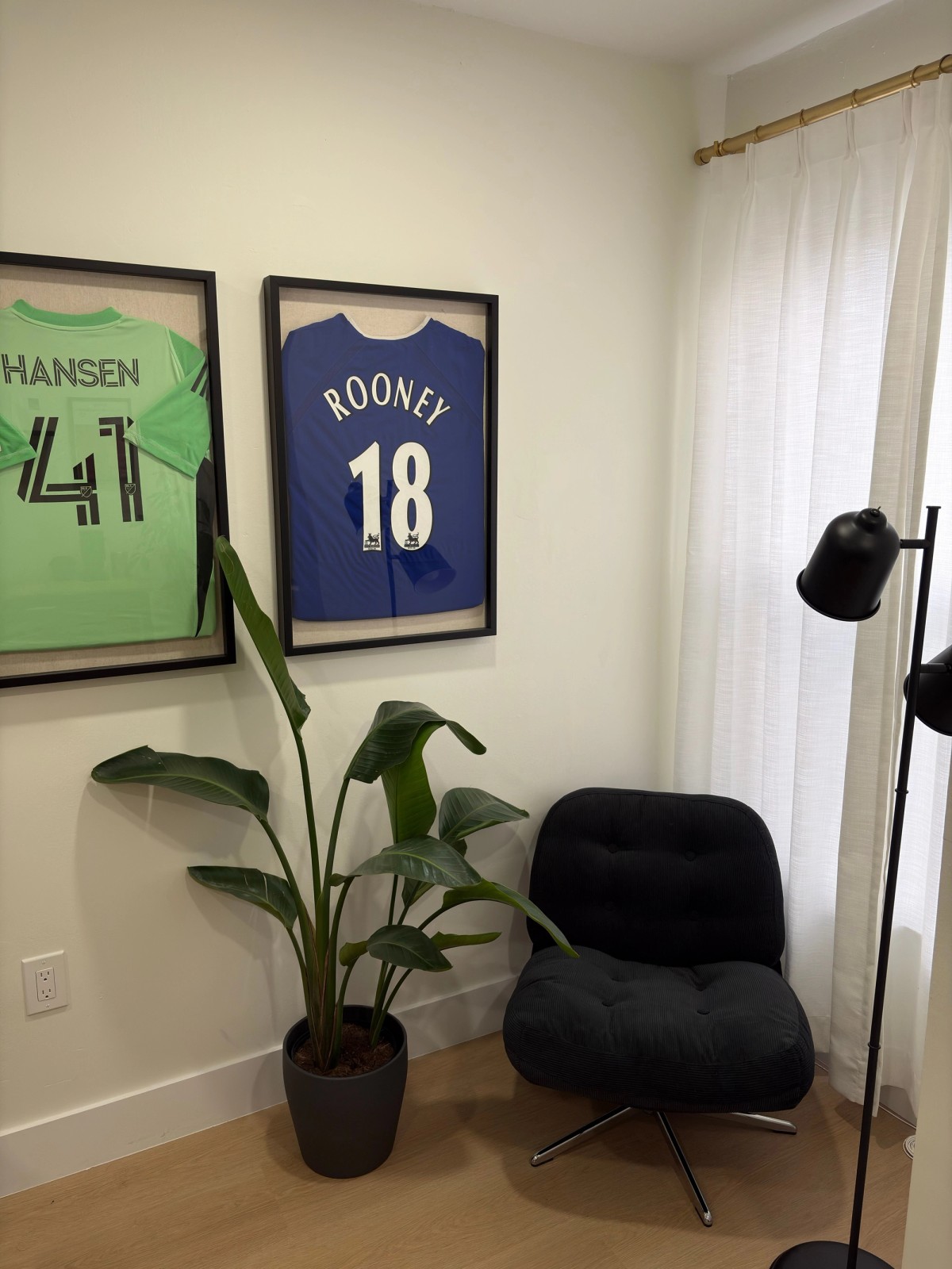 Luca Defreitas-Hansen's workspace — photo 8