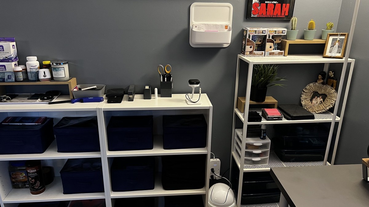 Aaron Bielert's workspace — photo 4