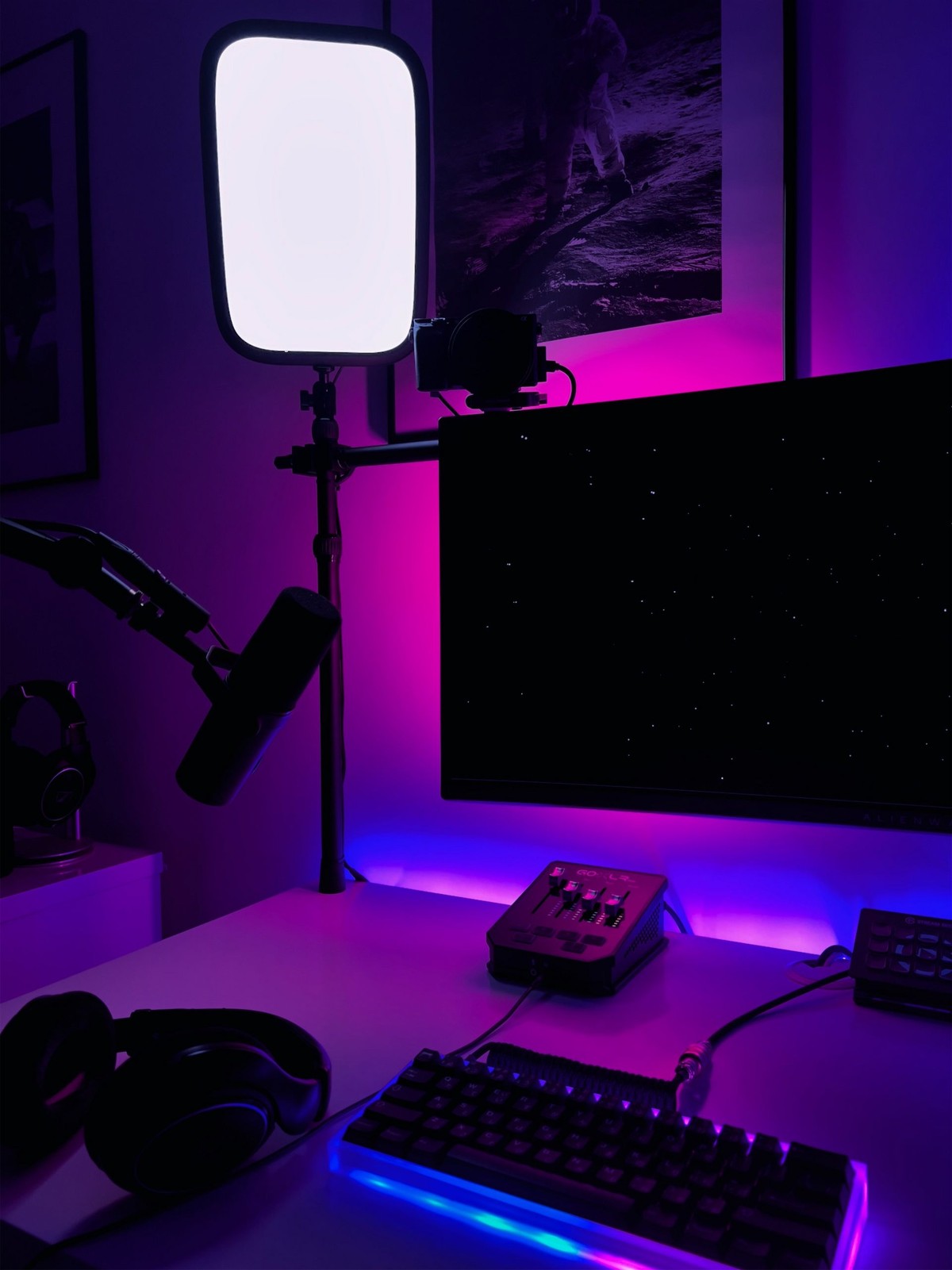 Ilya Miskov's workspace — photo 13