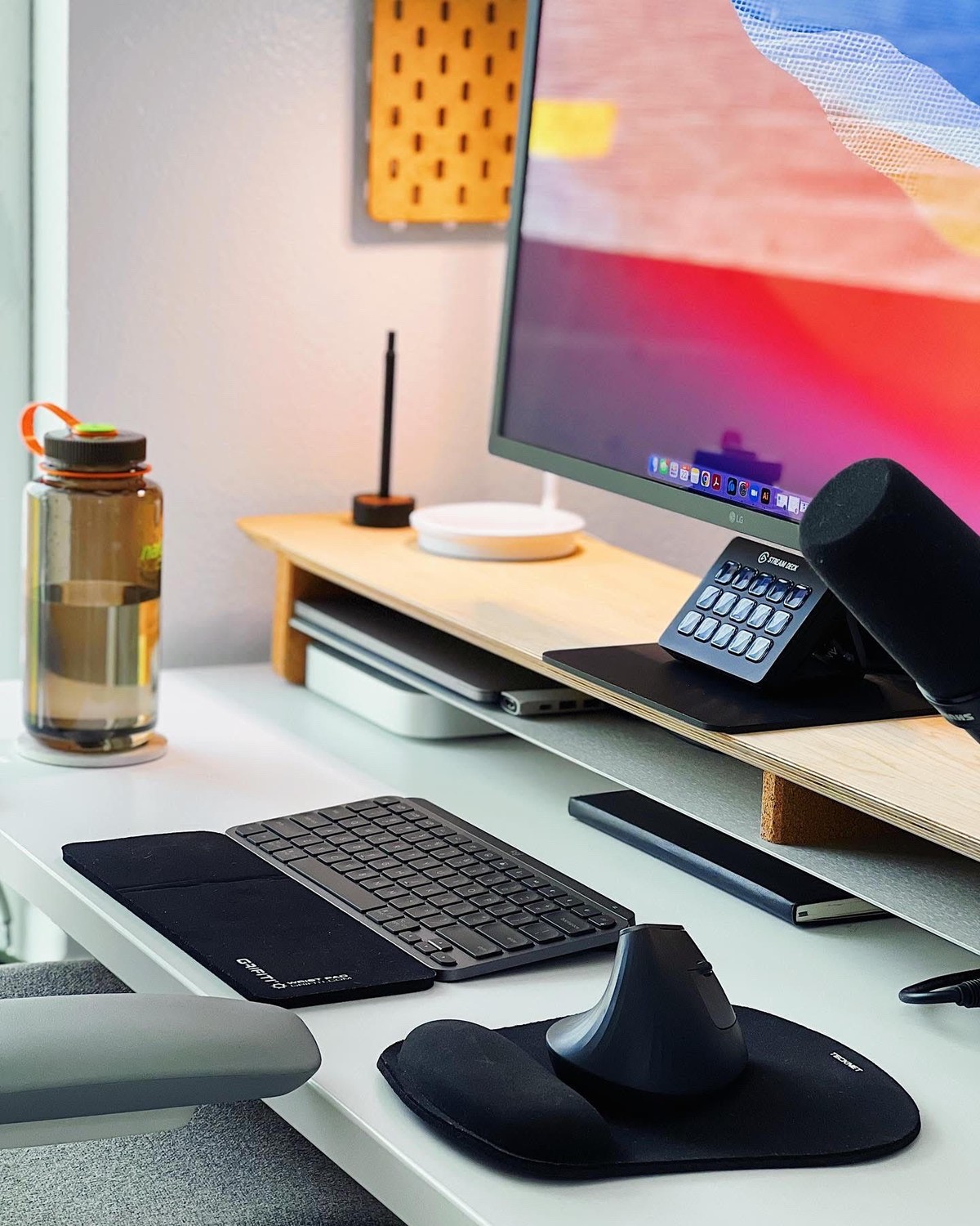 Teslim Alabi's workspace — photo 4