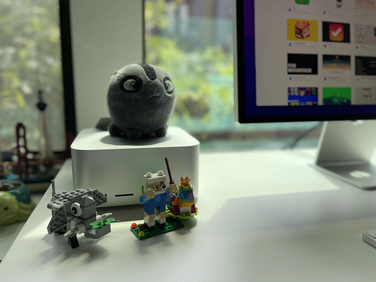 Phill Ryu's workspace — photo 4