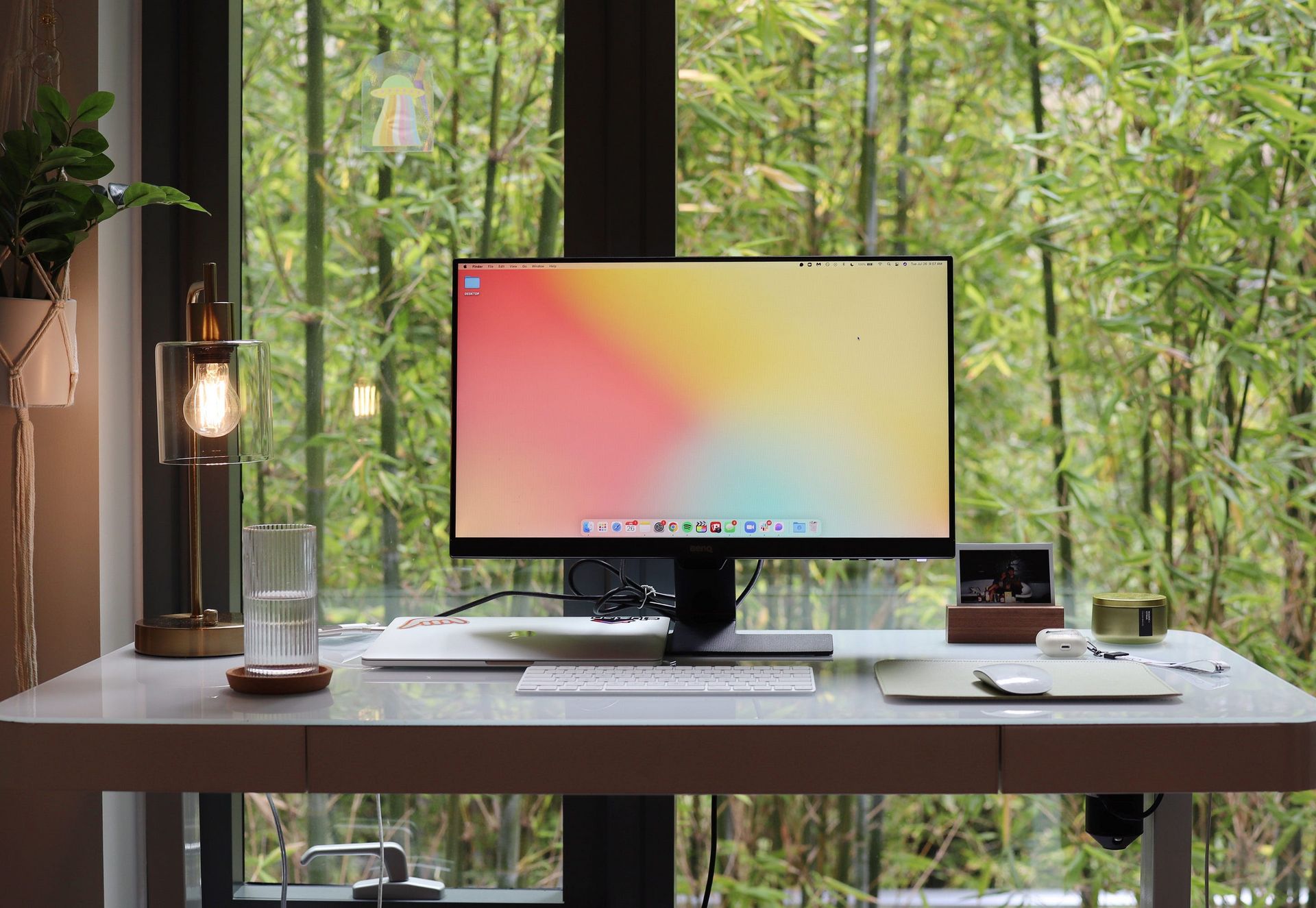 Michelle Fang's workspace