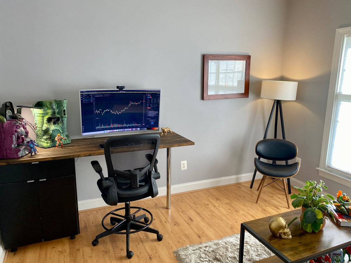 Mike Padilla's workspace — photo 2