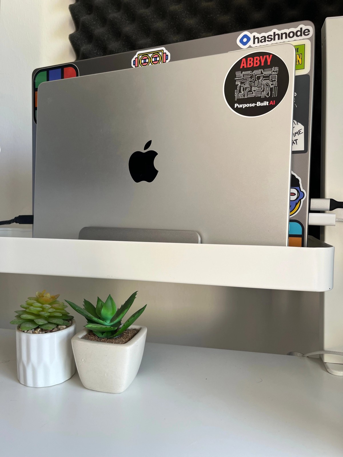 Ákos Kőműves's workspace — photo 4
