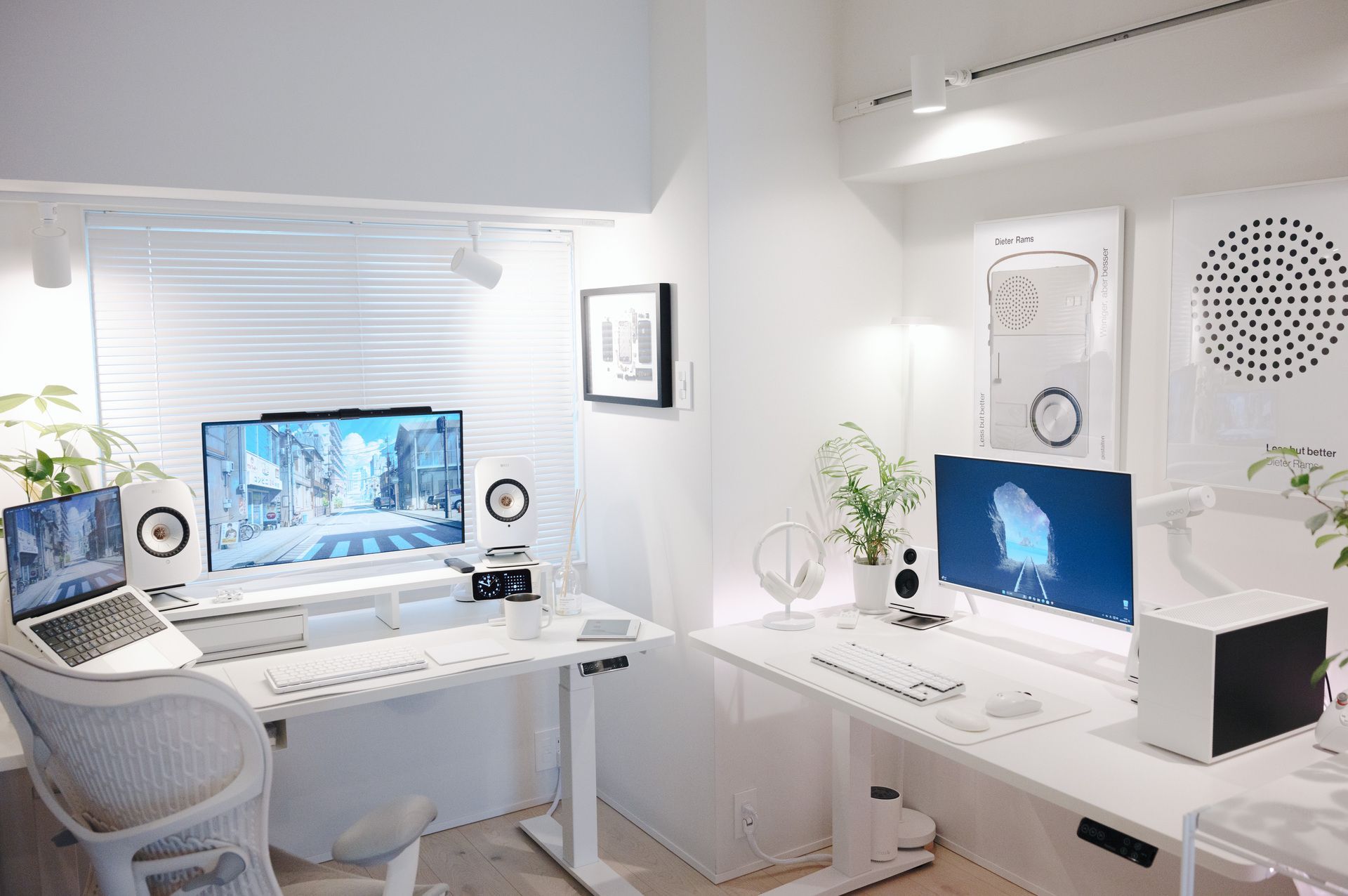Tadashi Butsuzaki's workspace