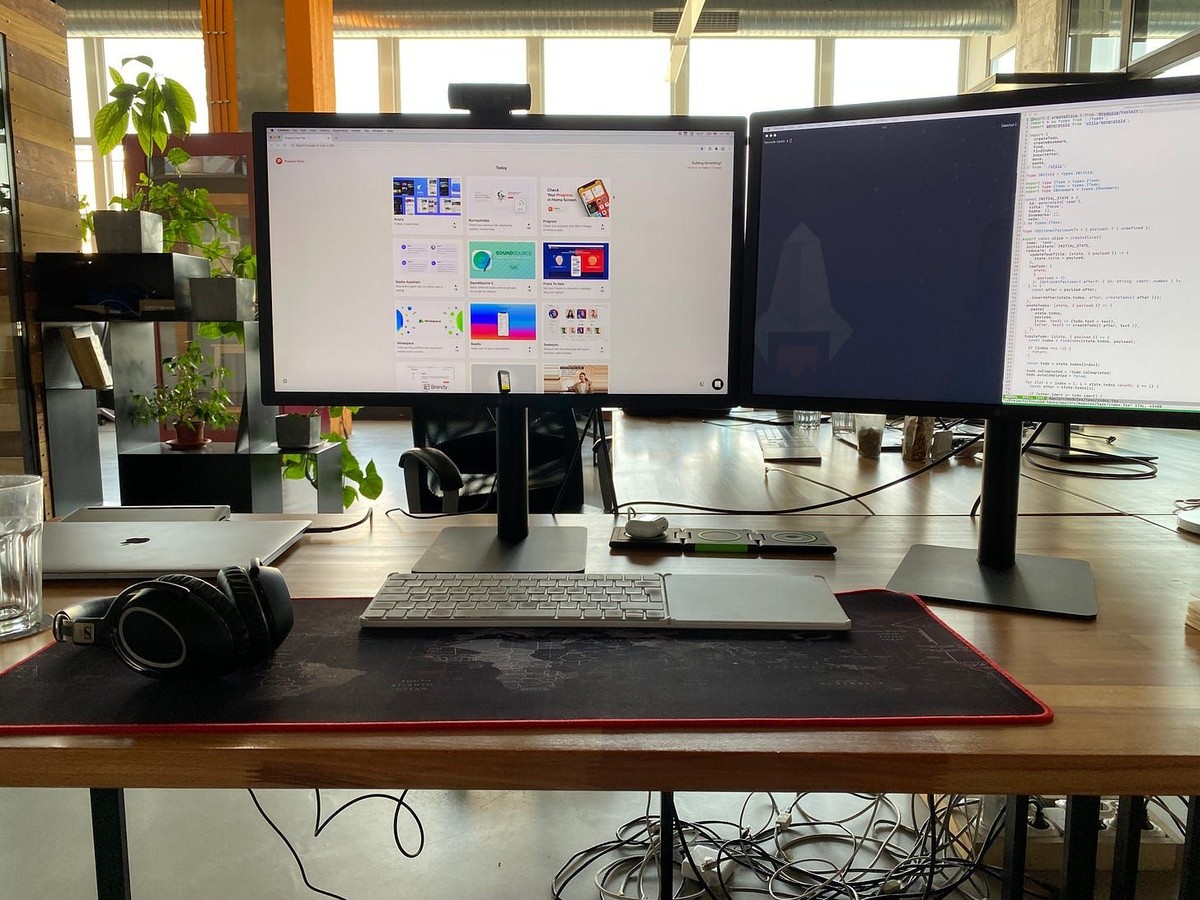 Radoslav Stankov's workspace — photo 3
