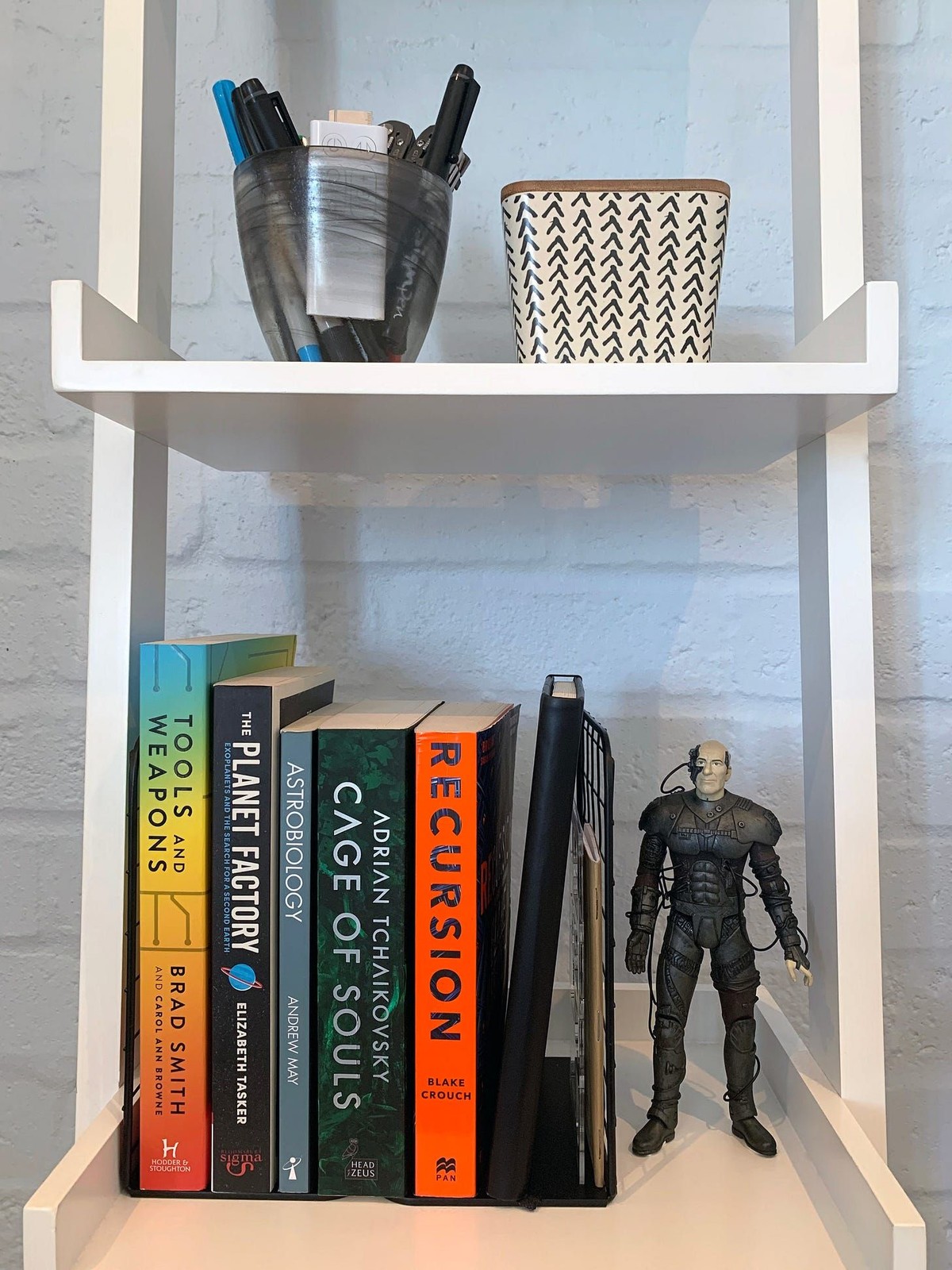 Pierre Nel's workspace — photo 3