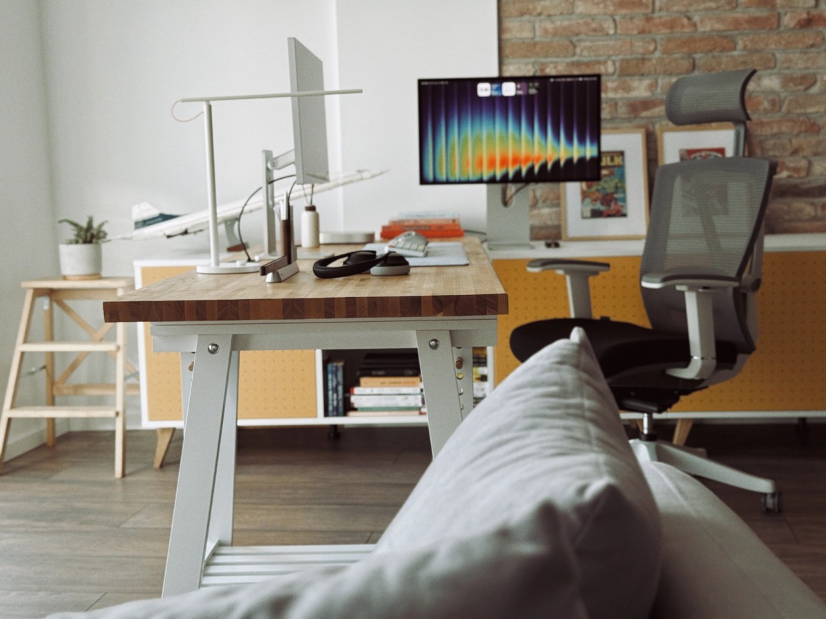 Darius Dan's workspace — photo 2
