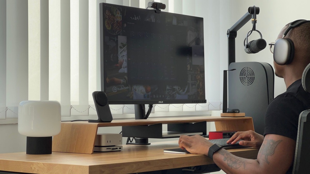 Nubelson Fernandes's workspace — photo 11