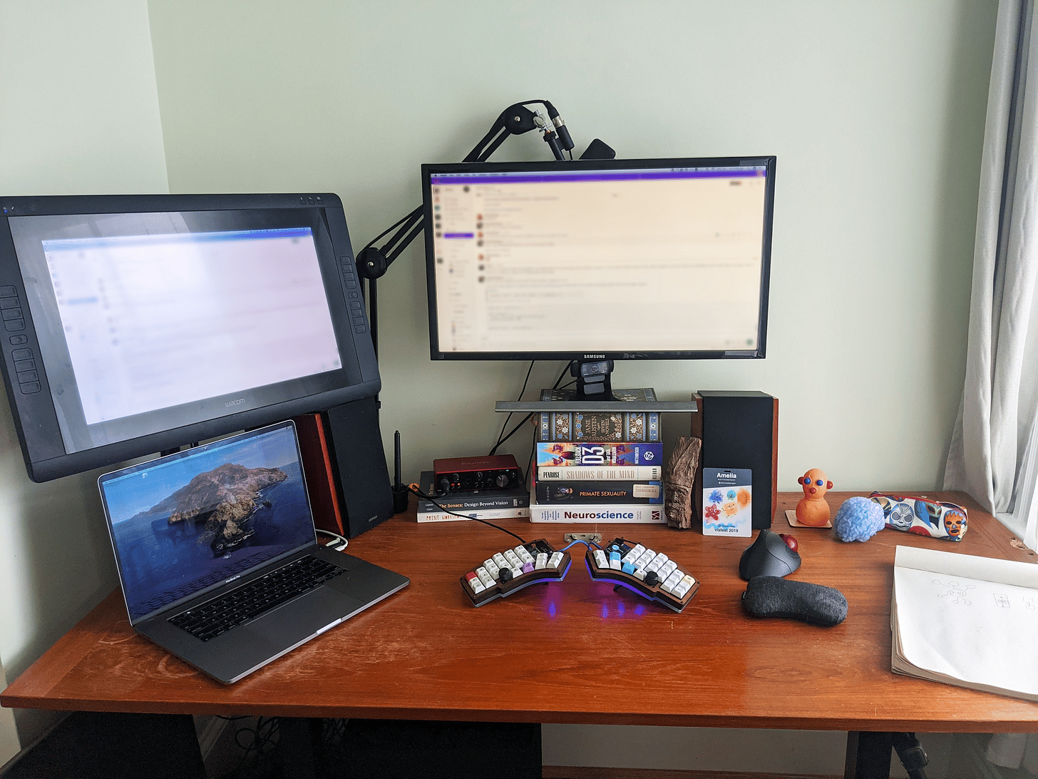 Amelia Wattenberger's workspace