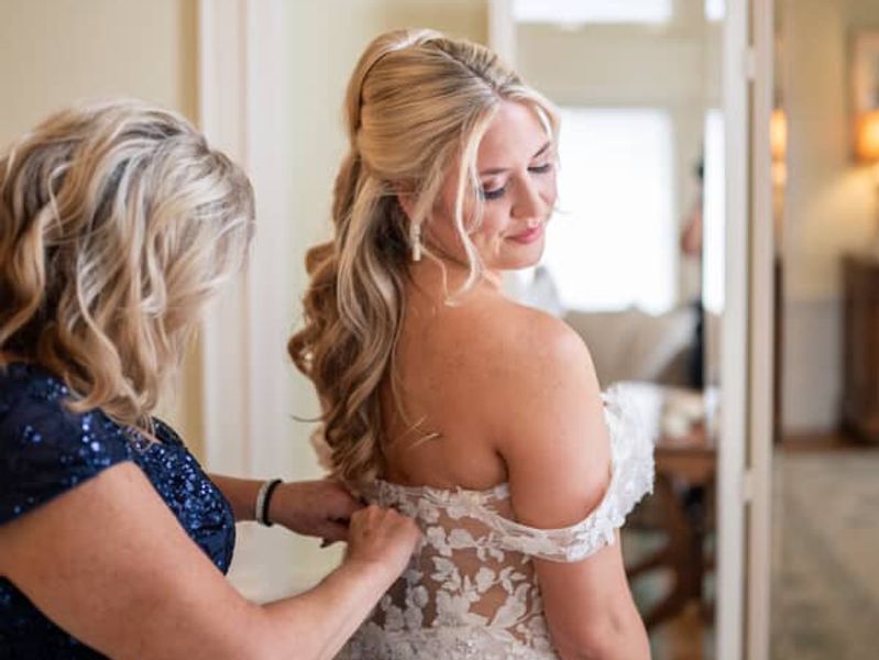 Queen for the Day: Bridal Hair Styling w/consult