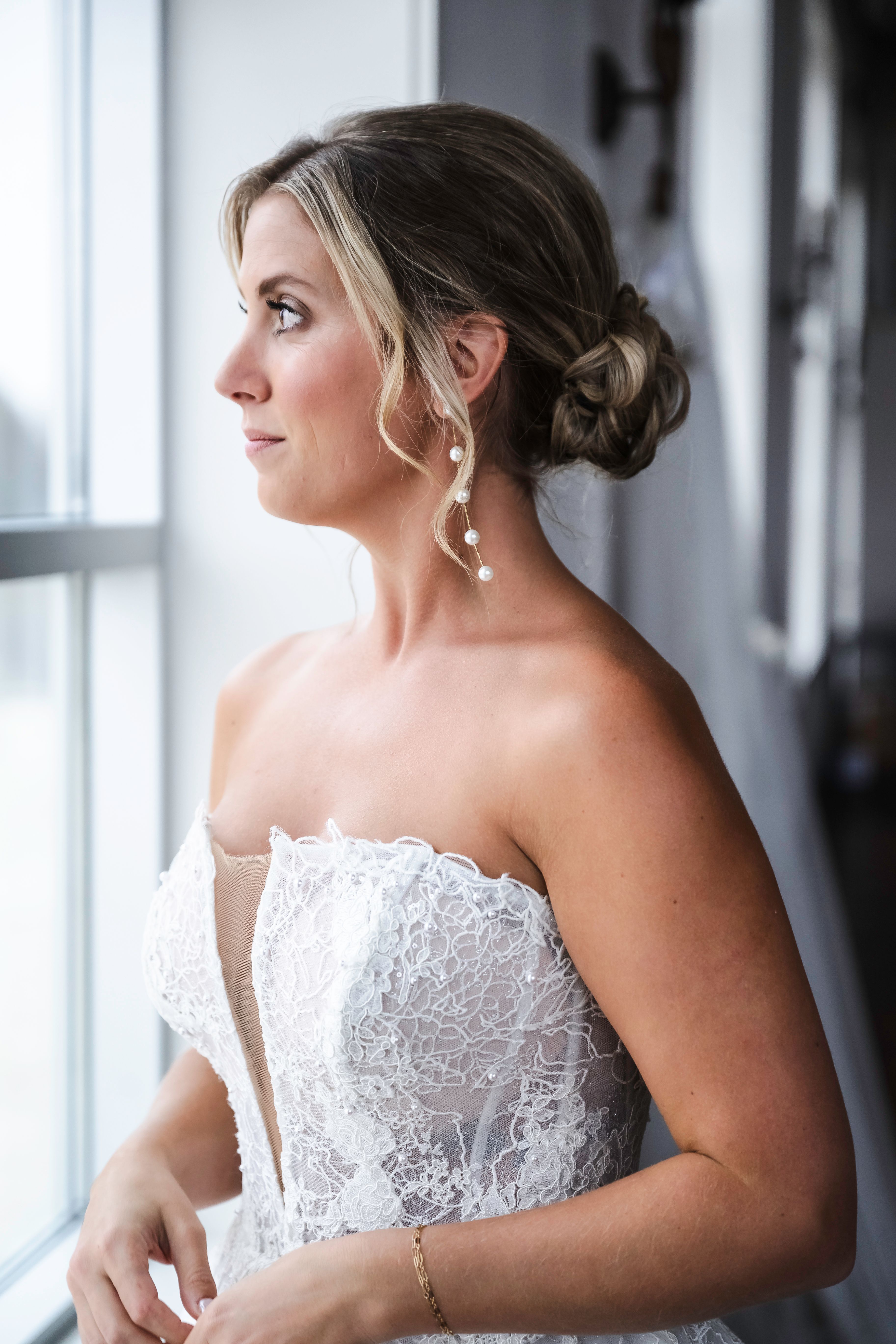Minneapolis wedding makeup artist