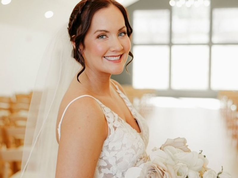 bridal airbrush wedding Makeup Artist in minneapolis minnesota