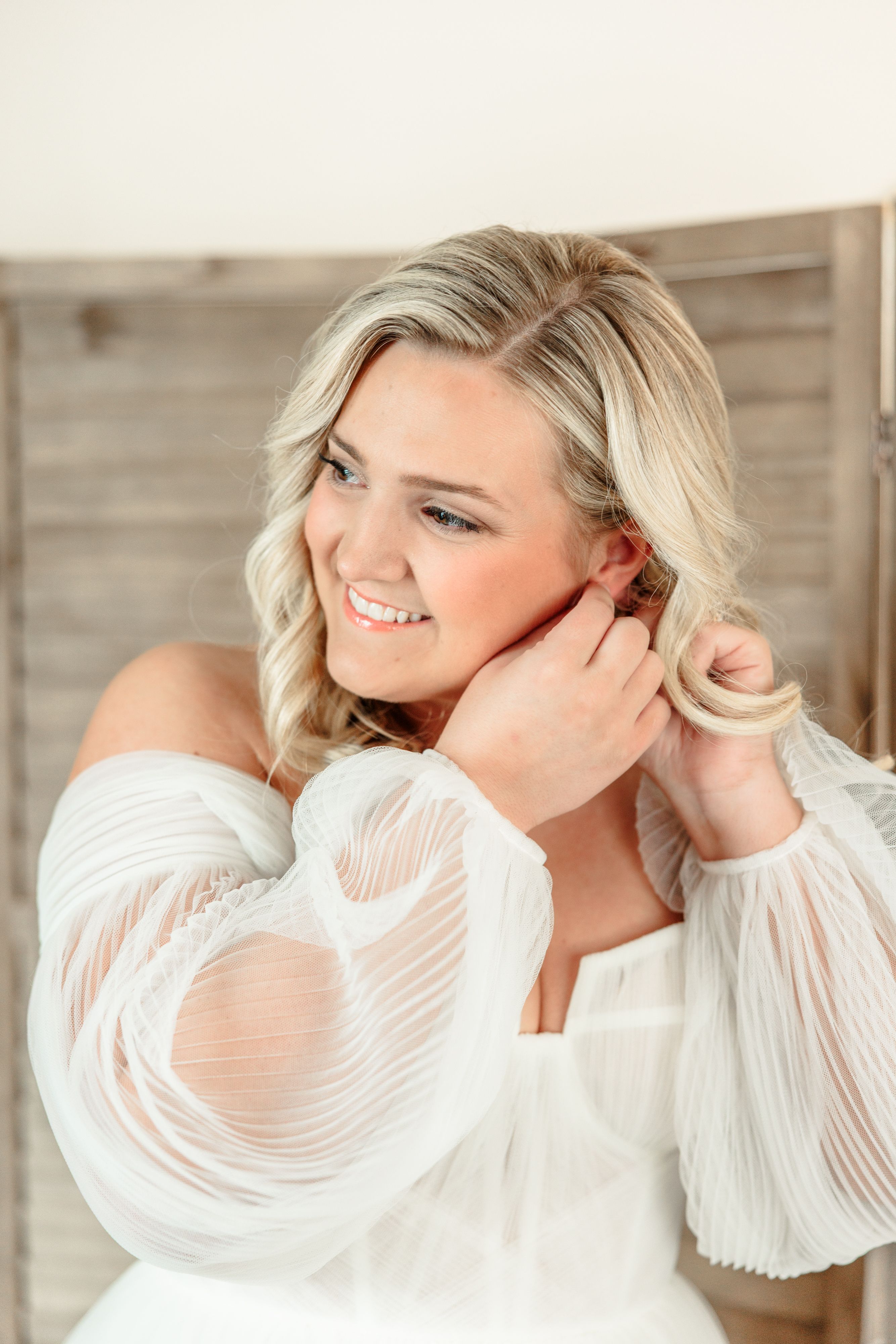 Best Minneapolis wedding makeup artist