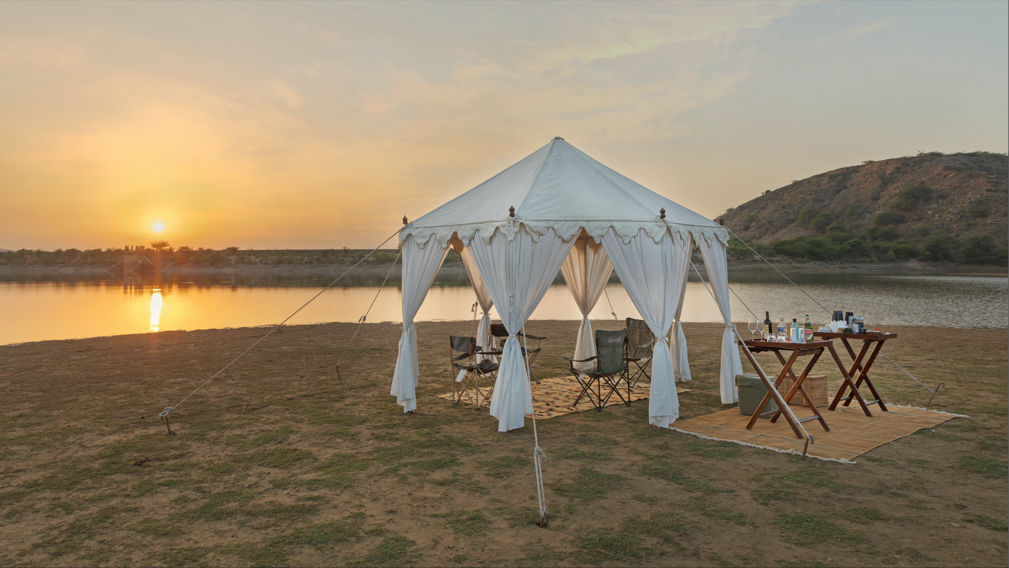 Sundowners at the Lake