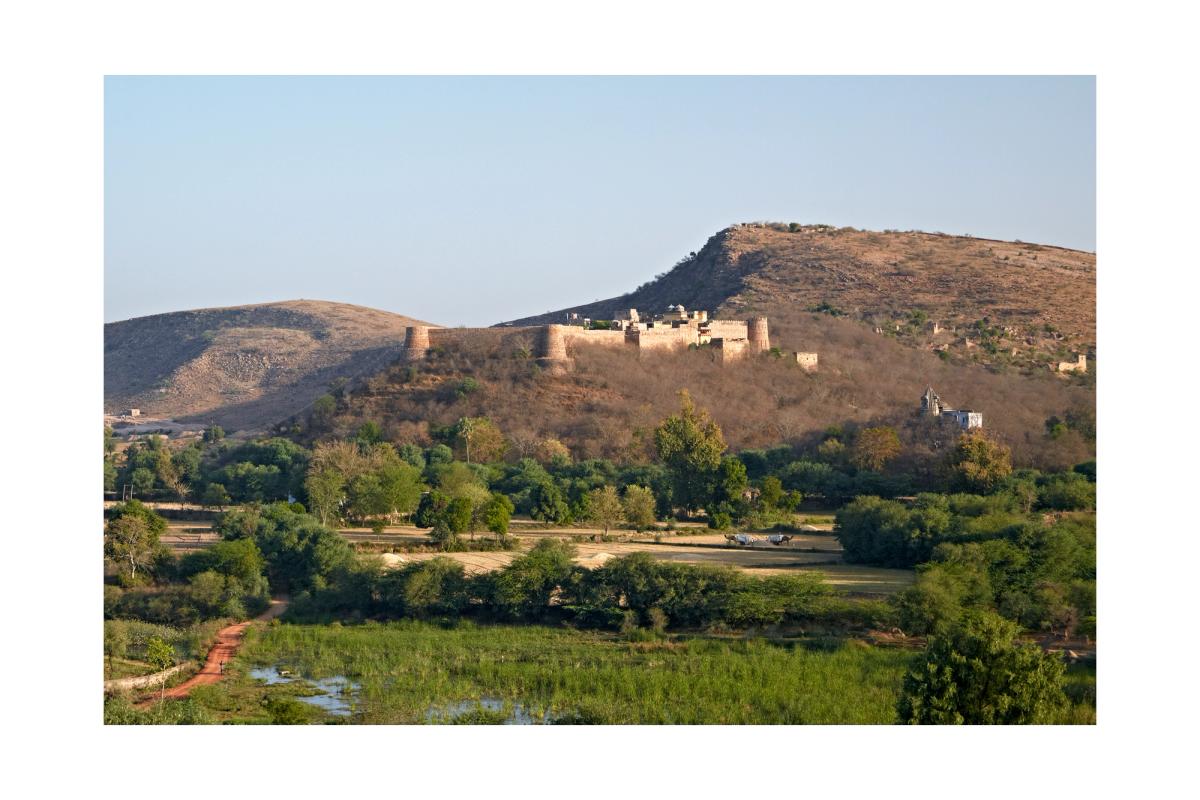 The Fort, The Lake & The Wilderness - photo 1