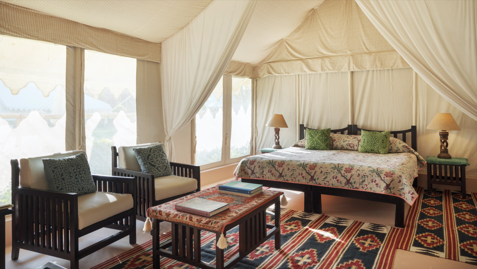 Luxury Tent - Bed