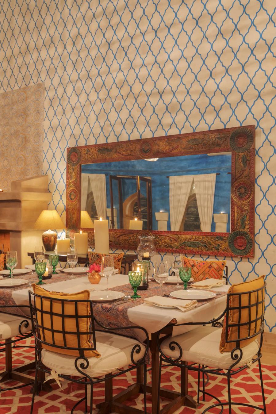 Lakeside Dining Experience