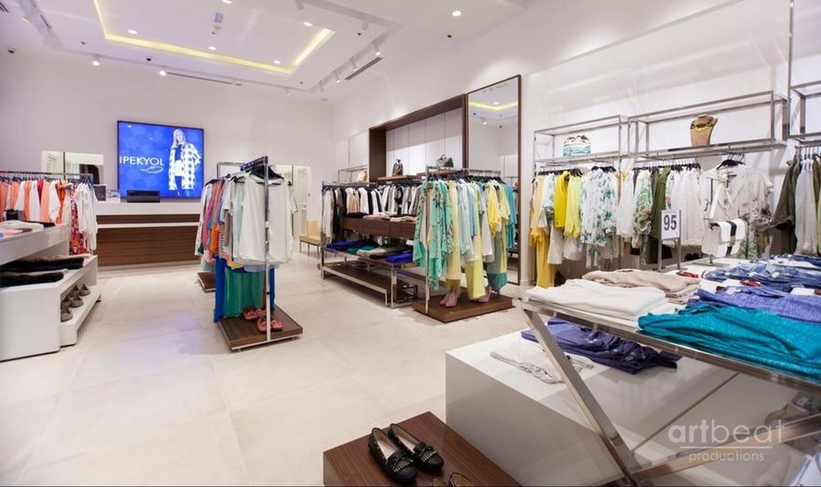 Interior Shoot for WinterPlus Designs at Outlet Mall — image 2