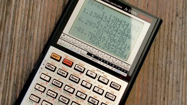 An accounting calculator performing revenue recognition calculations