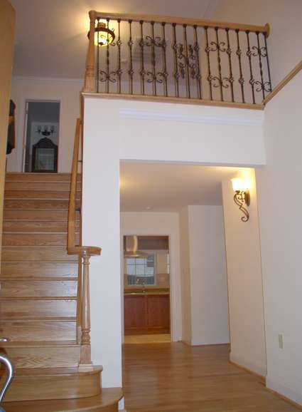 Arlington House foyer