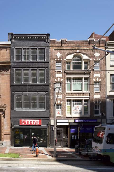 229-231 Howard St front facade