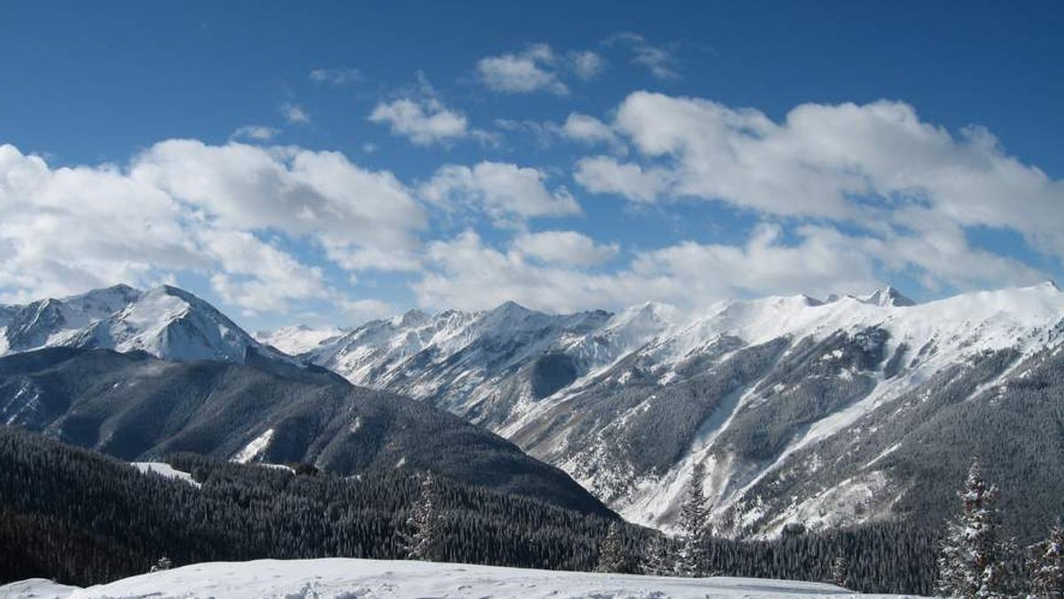 Skinning Aspen Snowmass