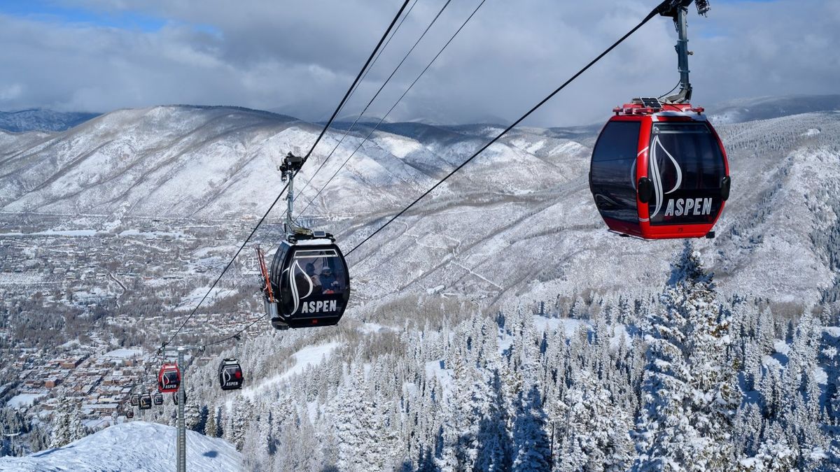 A Local Take on Skiing Aspen Snowmass