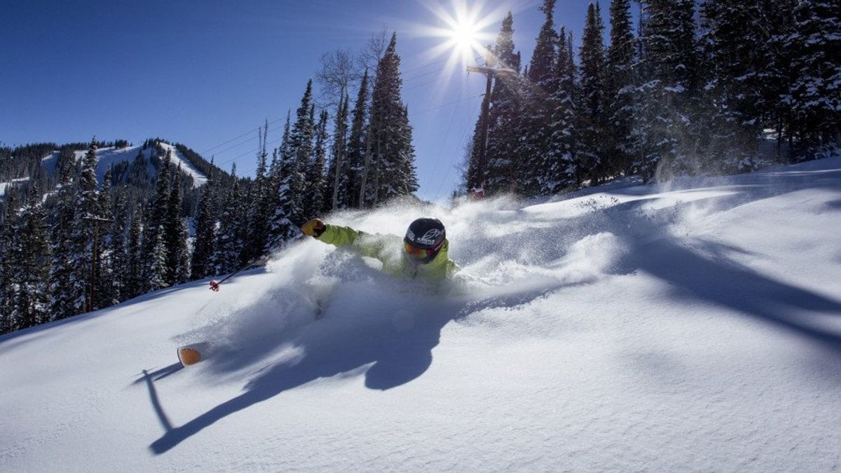 Why March Might Be the Best Month to Ski in Aspen Snowmass