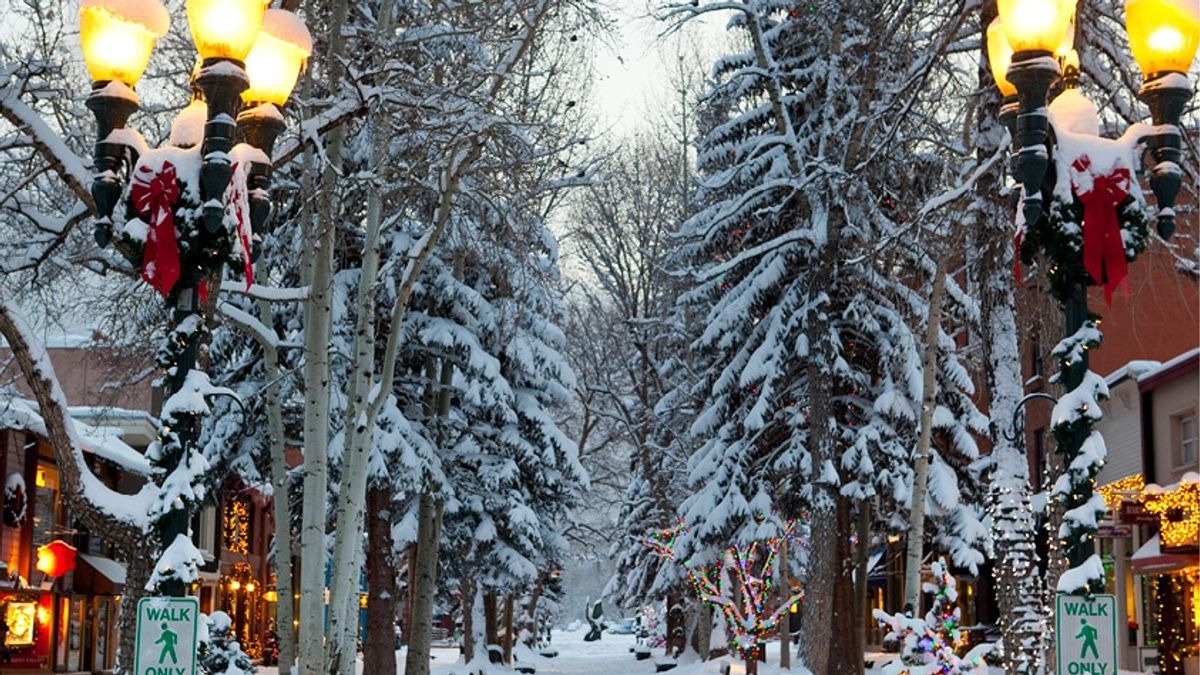 Last Minute Holiday Shopping in Aspen