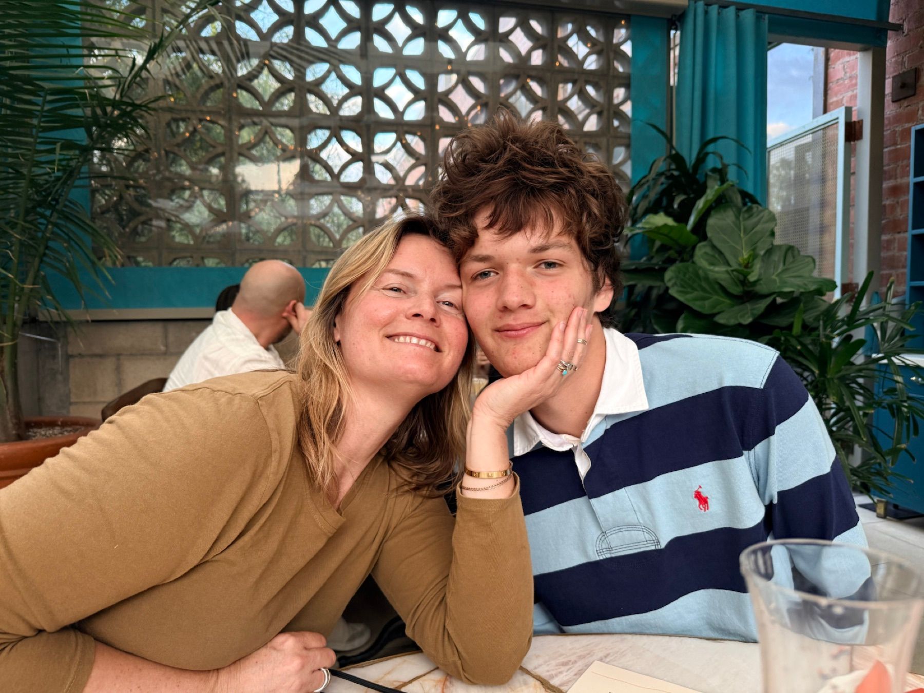 Farrah and Noah together at dinner in Los Angeles