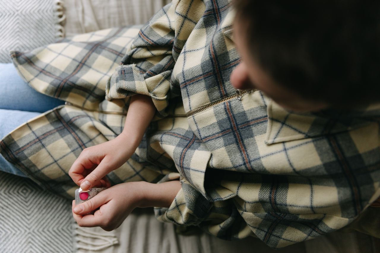 The Benadryl Challenge and Teen Poisoning Risks What Parents Need to Know.jpg
