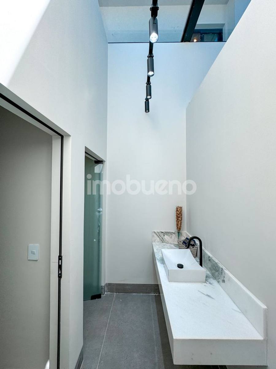 Foto 28 de Sobrado de luxo à venda | R$ 1.780.000,00