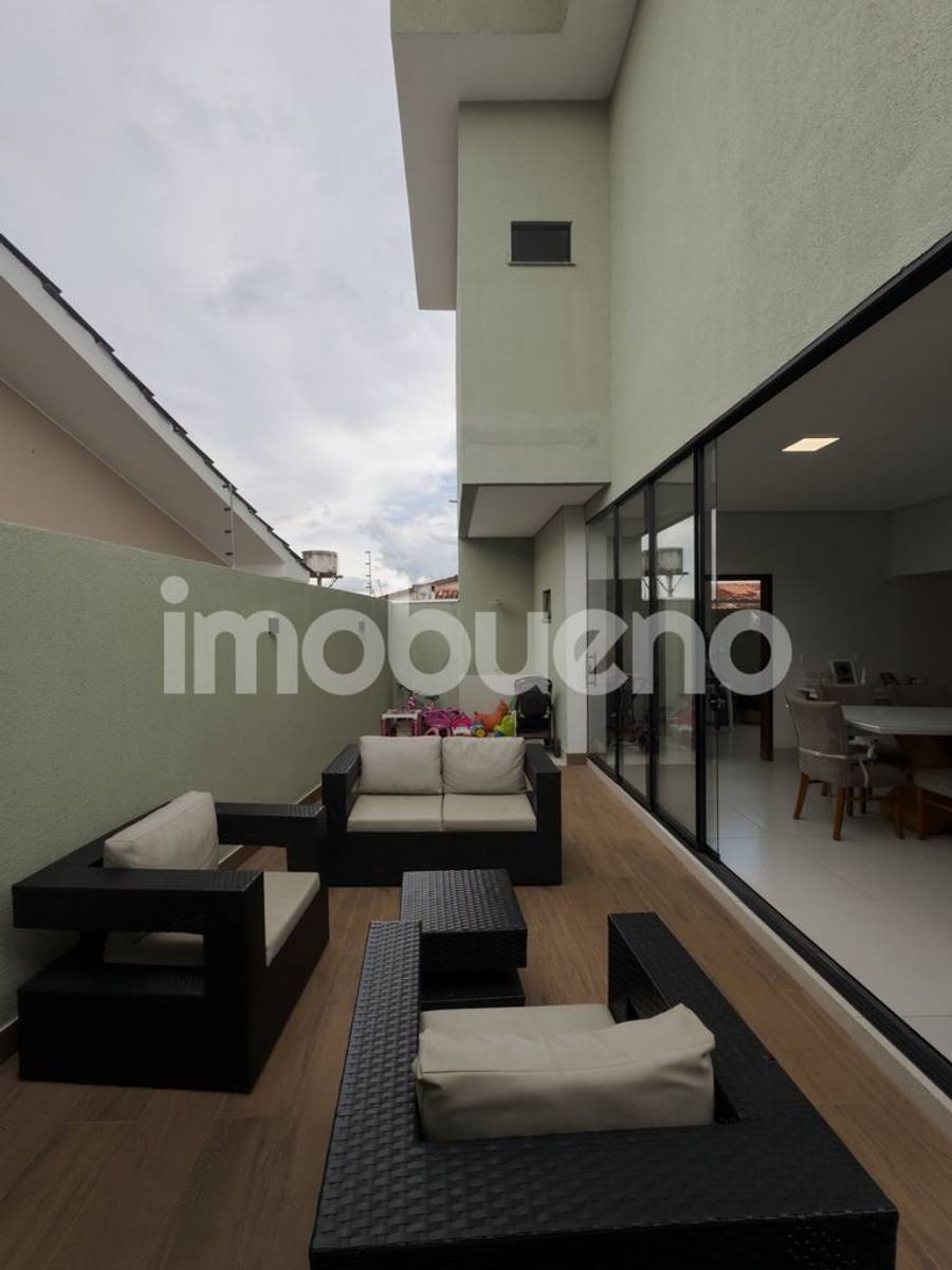Foto 5 de Imóvel alto padrão no centro, com 3 suítes e armários completos