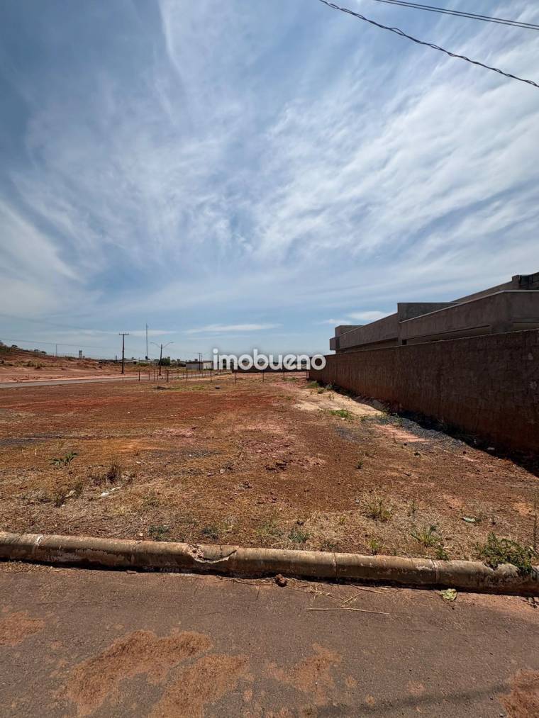 Lote de 300 m² no Parque Serrano em Formosa-GO em Parque Serrano