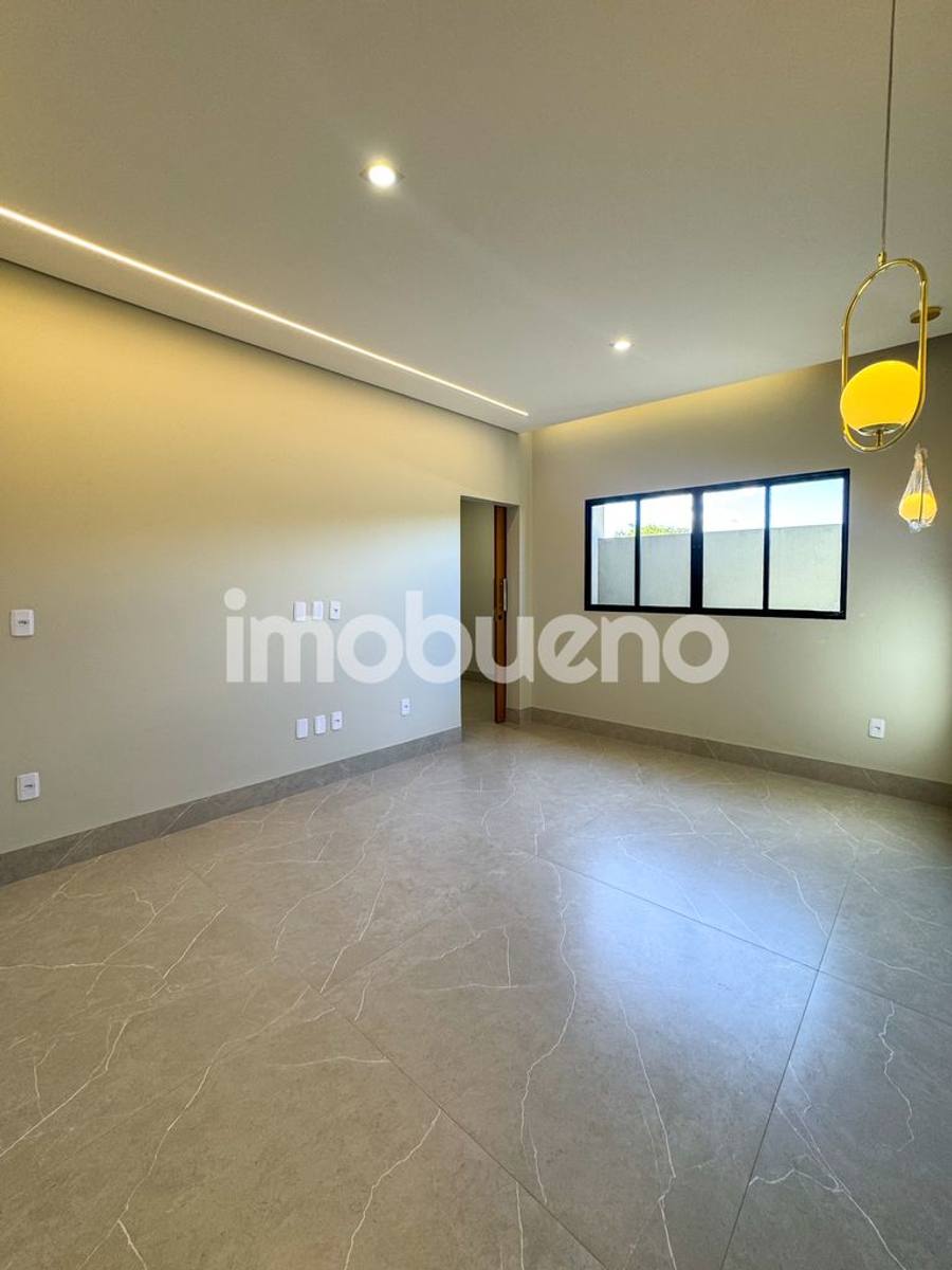 Foto 18 de Casa de 181 m² com 3 suítes no Condomínio Asas Douradas