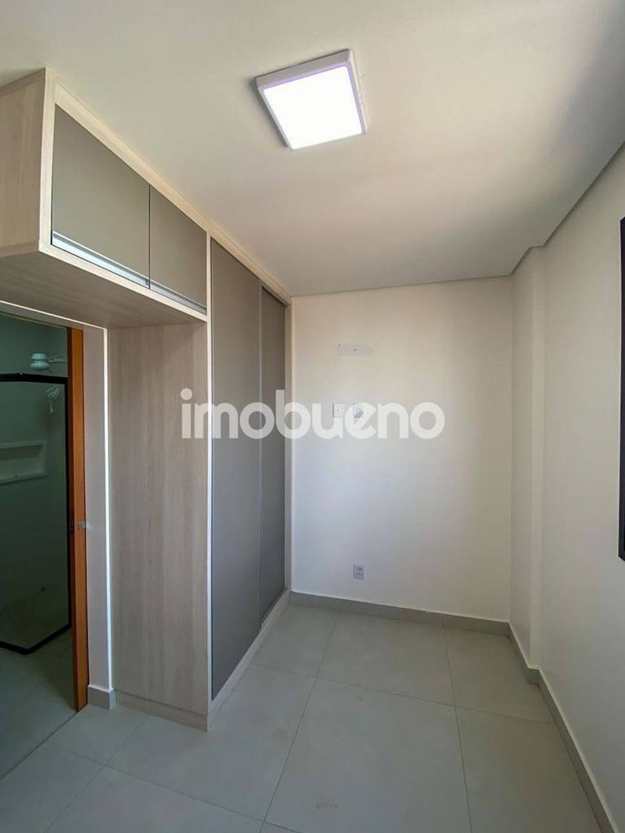 Foto 15 de Apartamento à Venda no Parque Laguna, 2 quartos sendo 1 suíte. 72m².