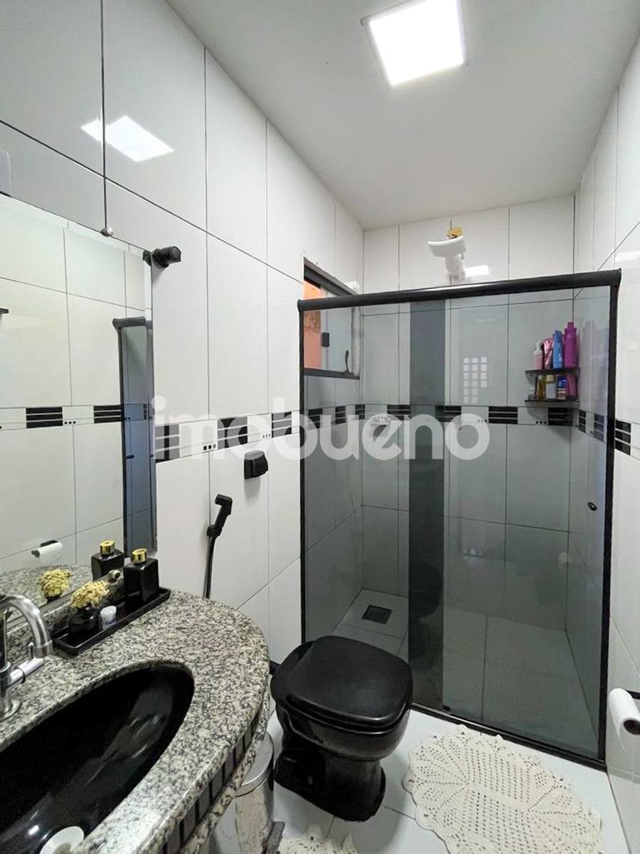 Foto 11 de Casa reformada com 3 quartos e quintal no Setor Bosque