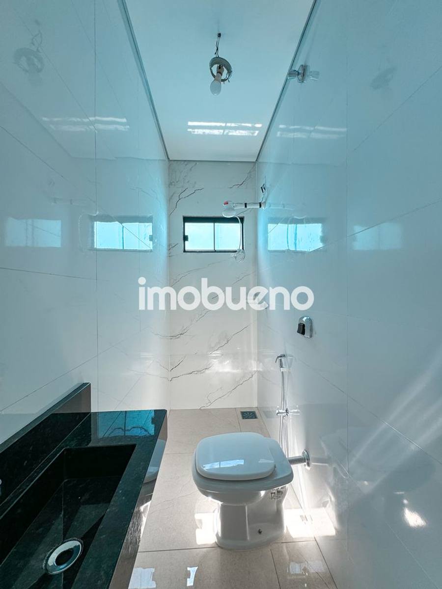 Foto 12 de Vende-se casa com 2 quartos na Formosinha R$ 350.000,00