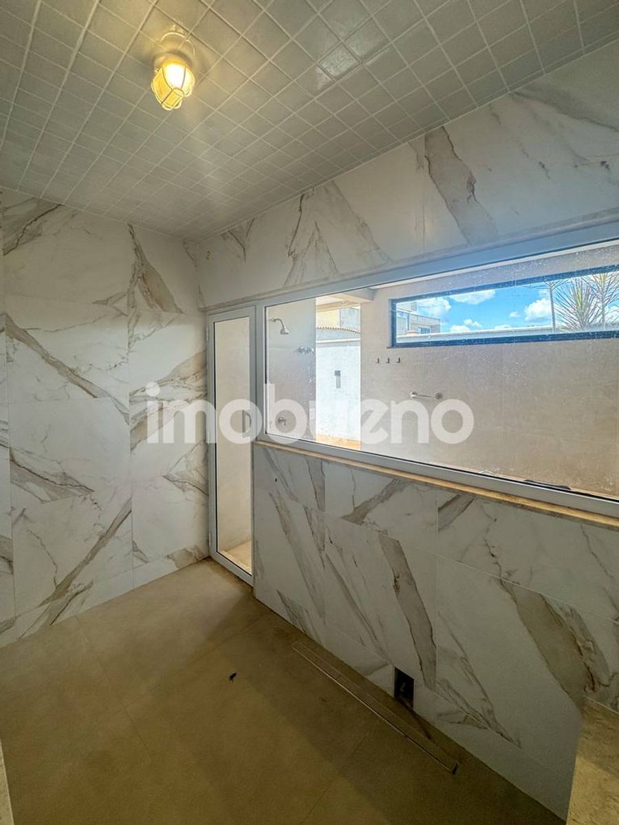 Foto 22 de Sobrado com 4 suítes, man cave e área de lazer no Setor Sul