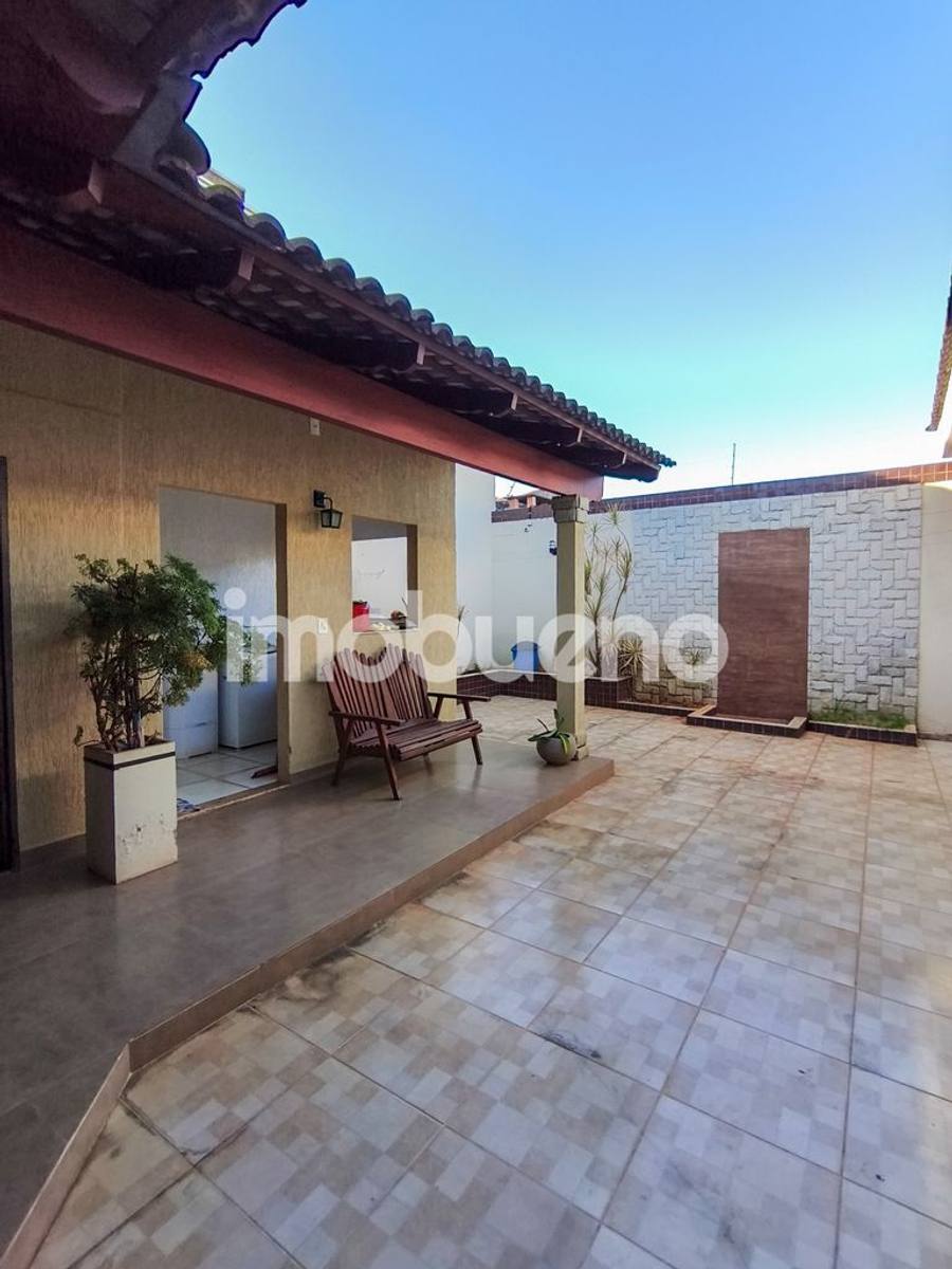 Foto 18 de Casa de 210 m² com 3 quartos, escritório e área gourmet no Setor Primavera