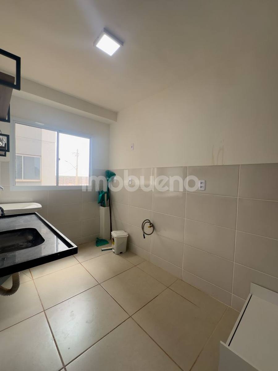Foto 4 de Apartamento semi mobiliado com 2 quartos, 40m², em condomínio fechado
