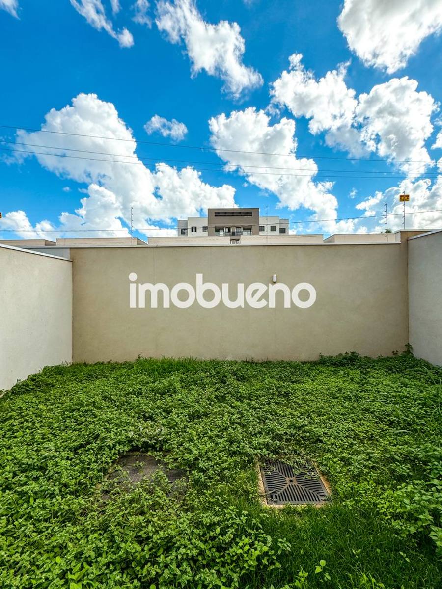 Foto 10 de Vende-se casa com 3 quartos sendo 3 suíte no Setor Sul no Condomínio Isla.
