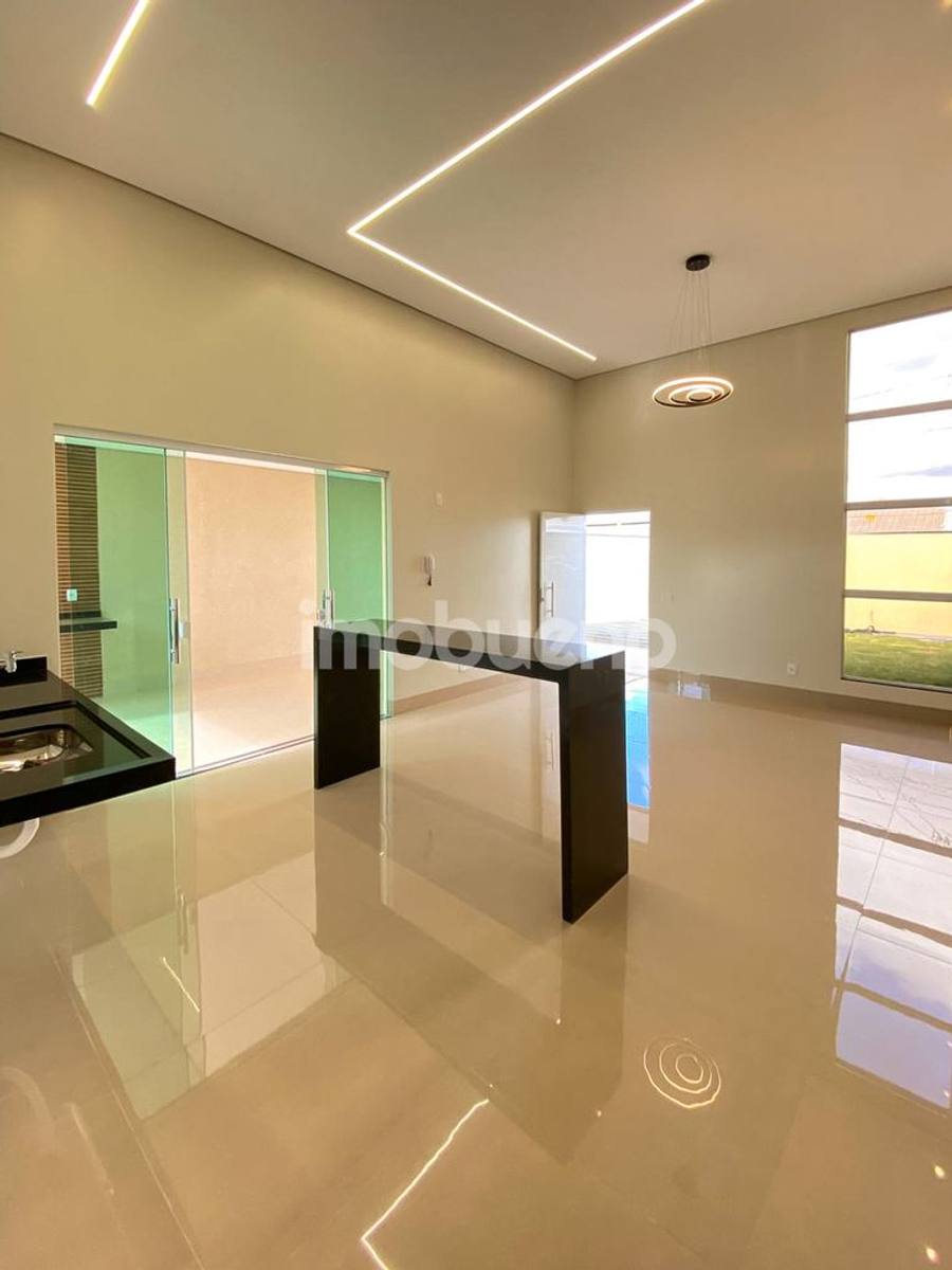Foto 4 de Casa a venda com 3 quartos, sendo 1 suíte, Setor Parque da Colina, 115m²