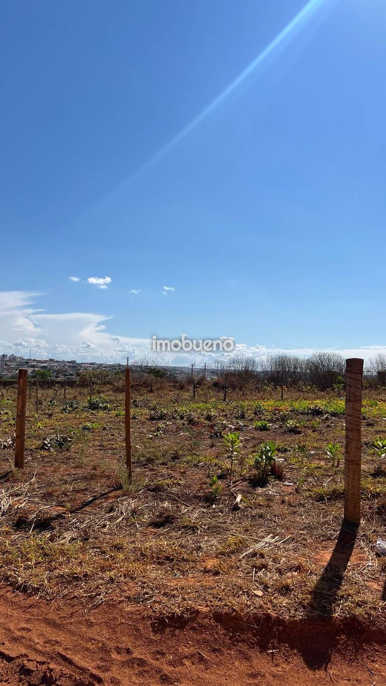 Lote de 300 m² à venda no Parque da Colina I em Formosa-GO em Parque da Colina I